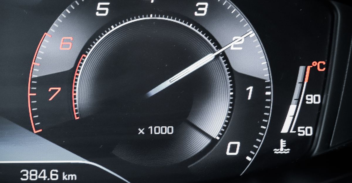 Factors Influencing the Pricing of Mobile Auto Electrician Services