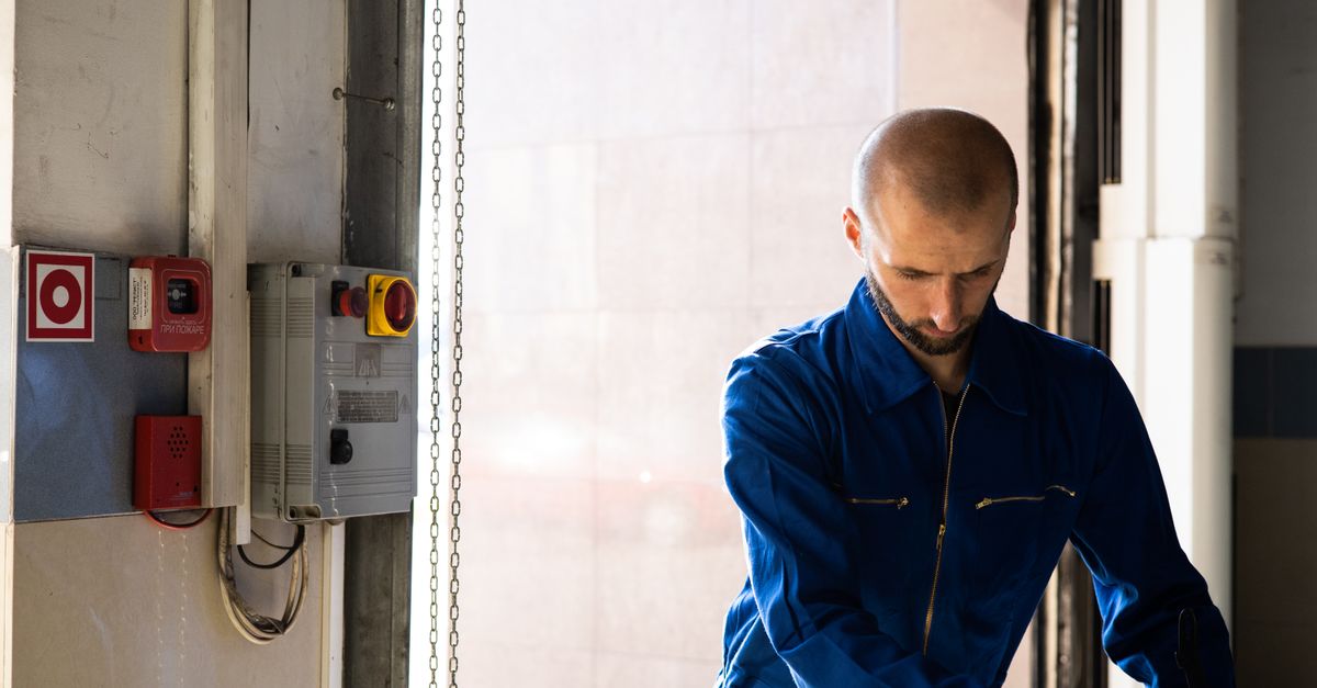 How to Maintain and Repair Your Car's Lighting System
